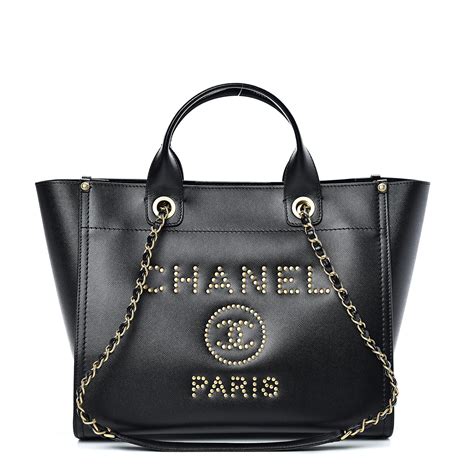 chanel deauville tote caviar|The Chanel Deauville Tote, An Ode to the French Seaside.